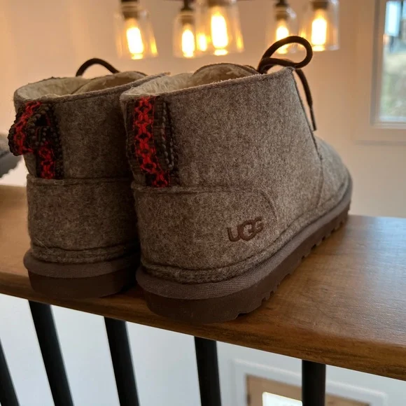 Women's UGG ReFelt Neumel Boots - Picture 3 of 6